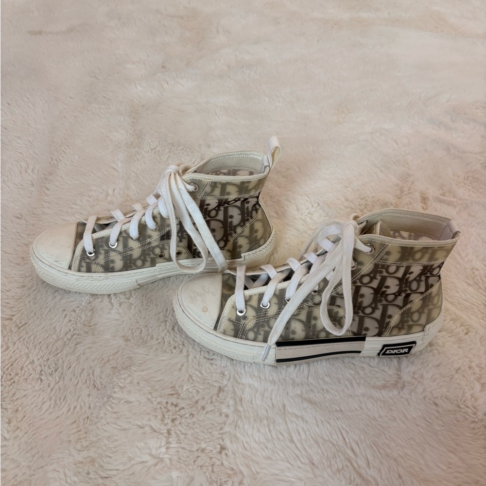 Dior B23 High-Top Sneakers in White and Black - Picture 7 of 12